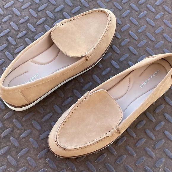 Easy Spirit Women Shown Tan Leather Upper Flat Loafer Slip On Size 6.5M - Picture 5 of 10